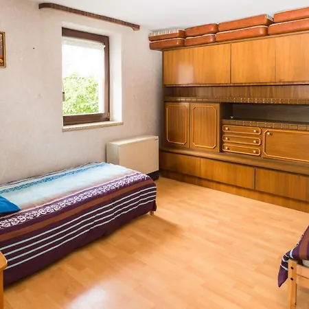 Hostal Monteurzimmer