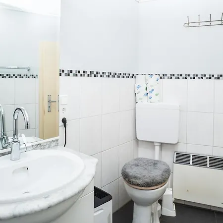 Hostal Monteurzimmer